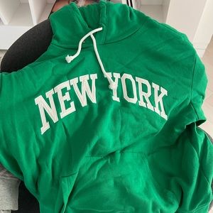 Hoodie New York. Size Large. H&M
